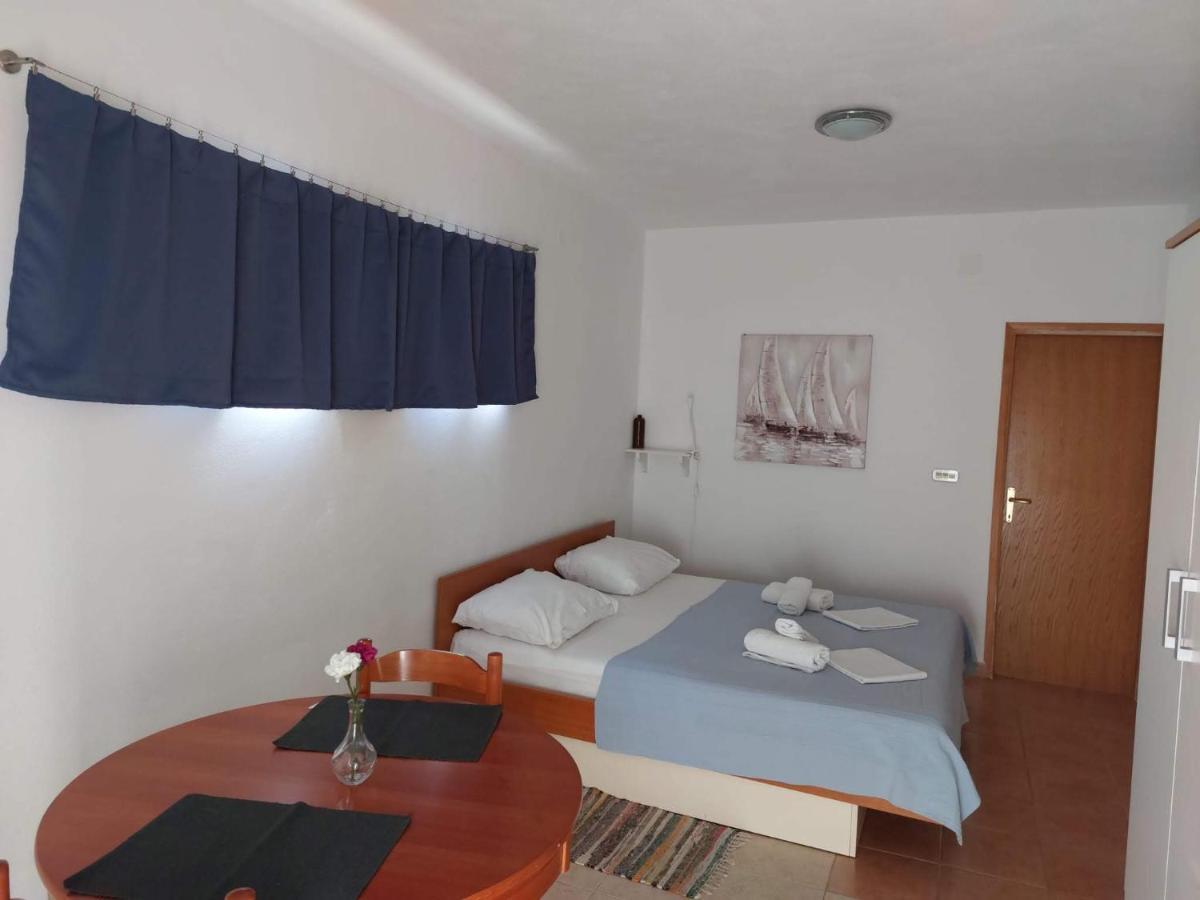Apartments Burcul Pag Pag Town Extérieur photo