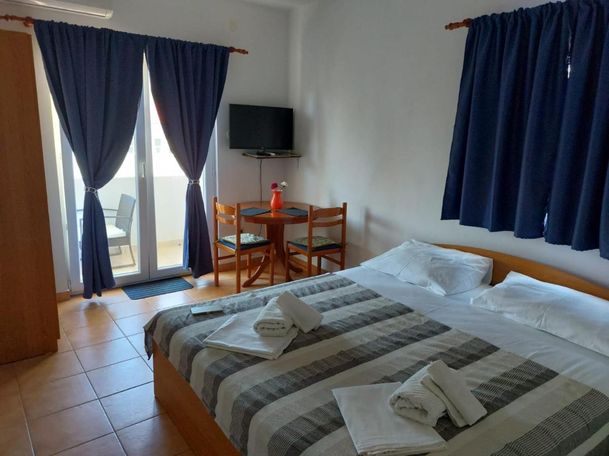 Apartments Burcul Pag Pag Town Extérieur photo