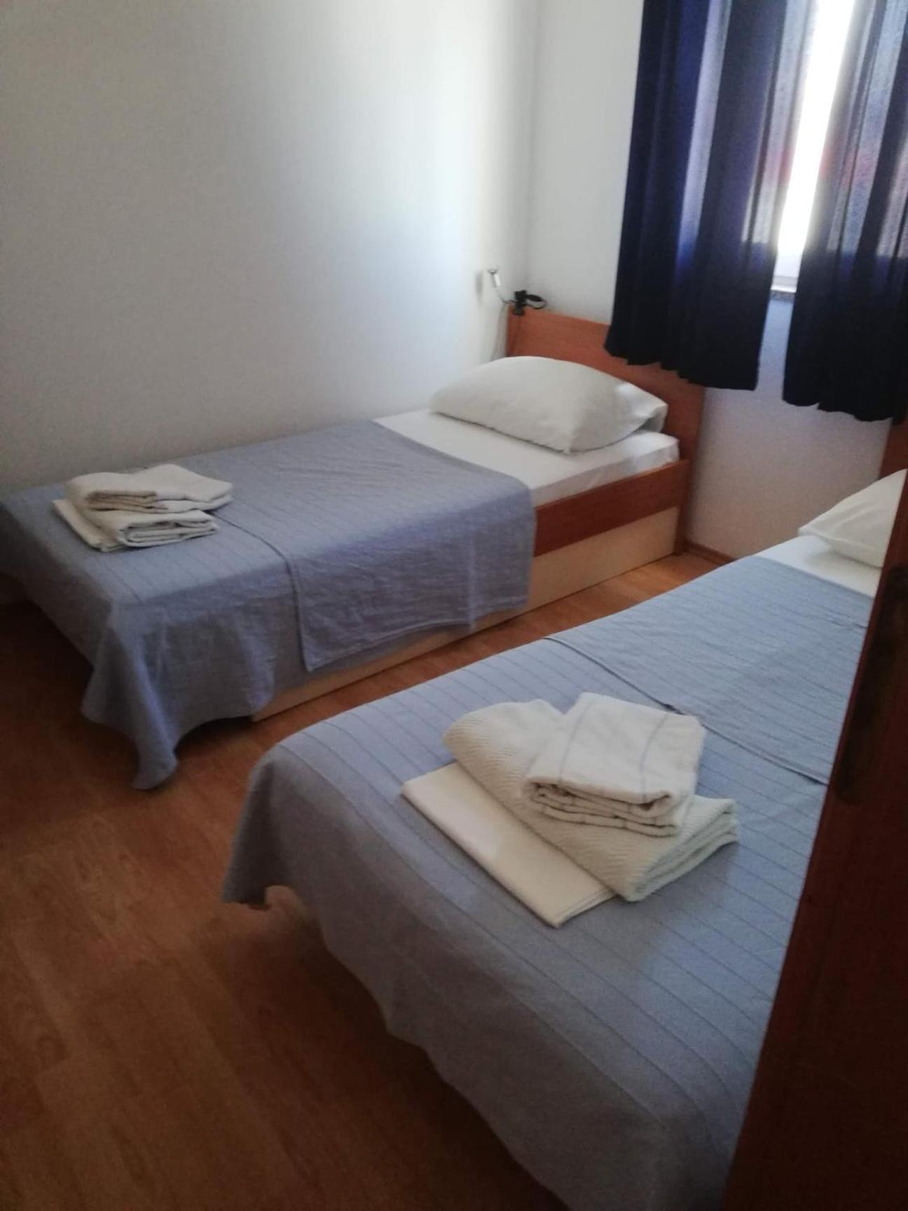 Apartments Burcul Pag Pag Town Extérieur photo
