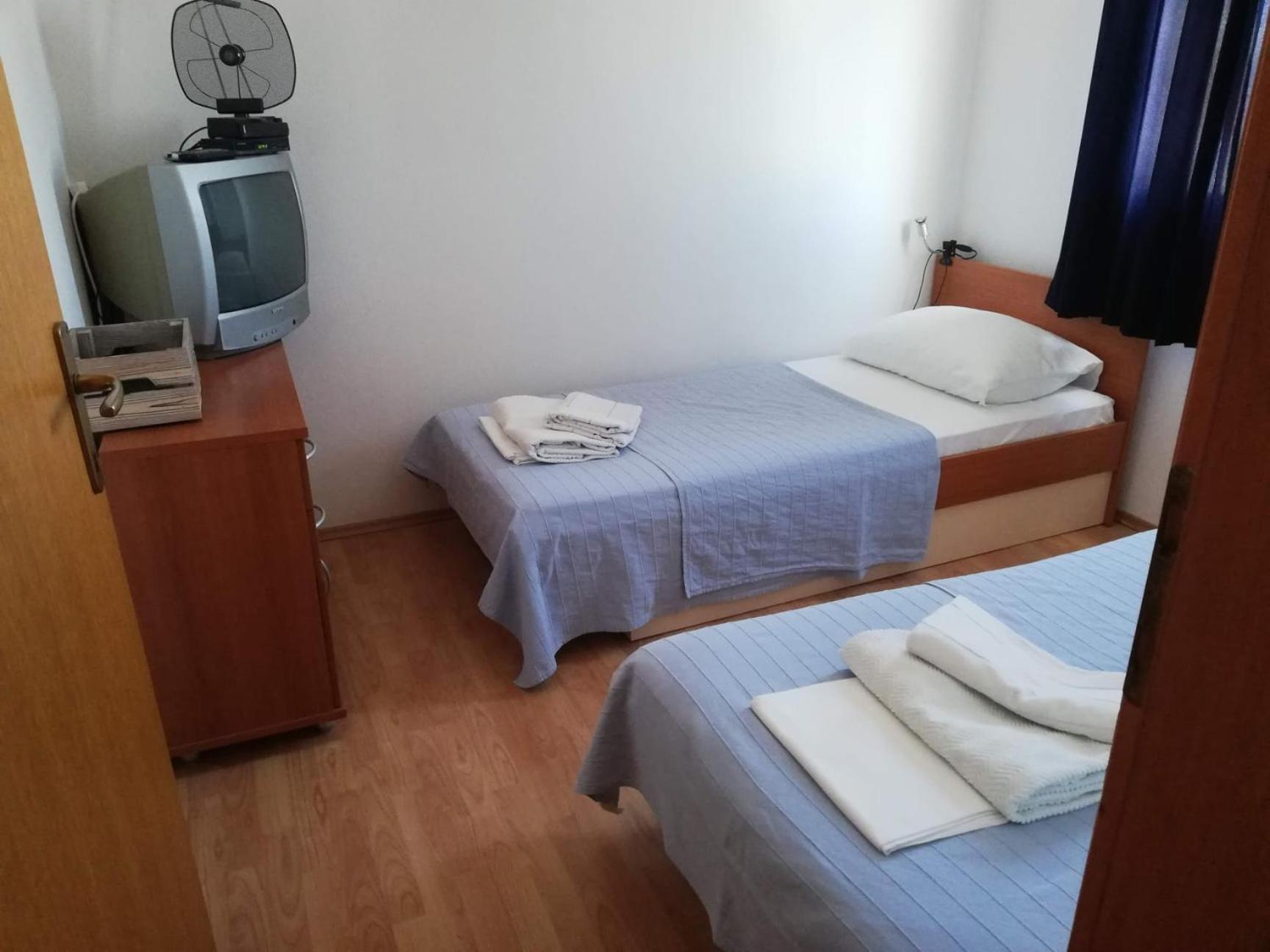 Apartments Burcul Pag Pag Town Extérieur photo